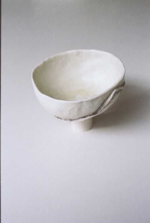 O'Keeffe - porcelain footed bowl