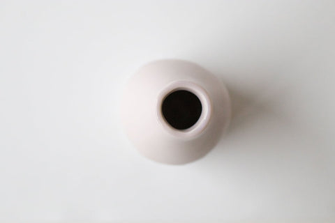 Erbium pink porcelain vase