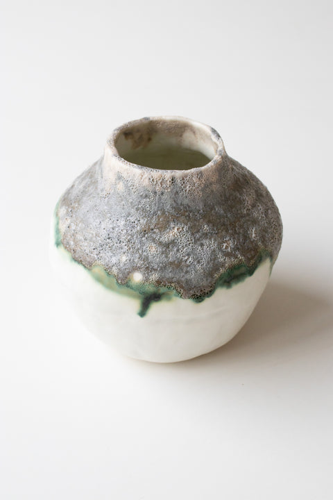 Porcelain vase with lava glazes